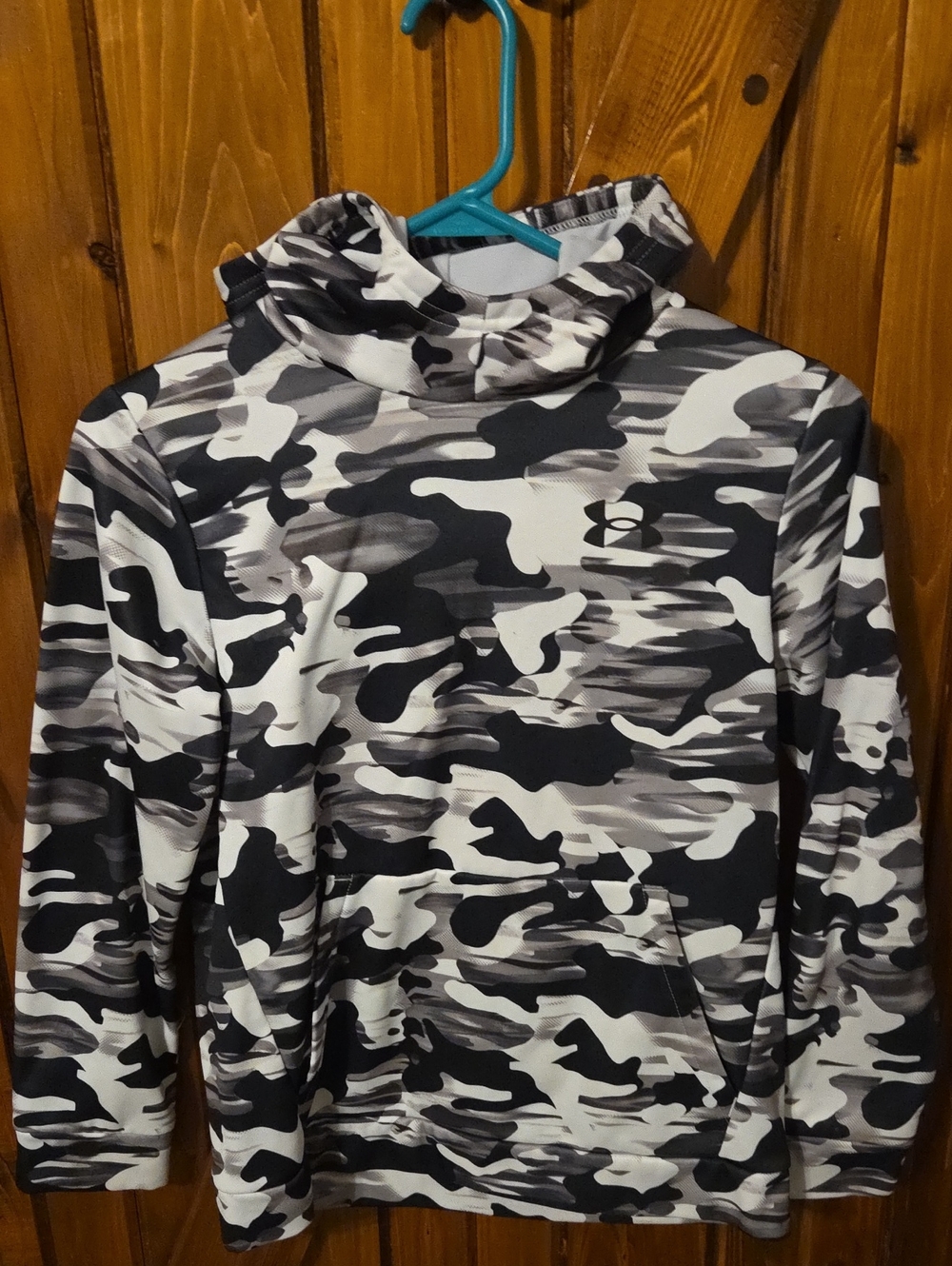 Under Armour Black White Gray Camo Pullover Hoodie